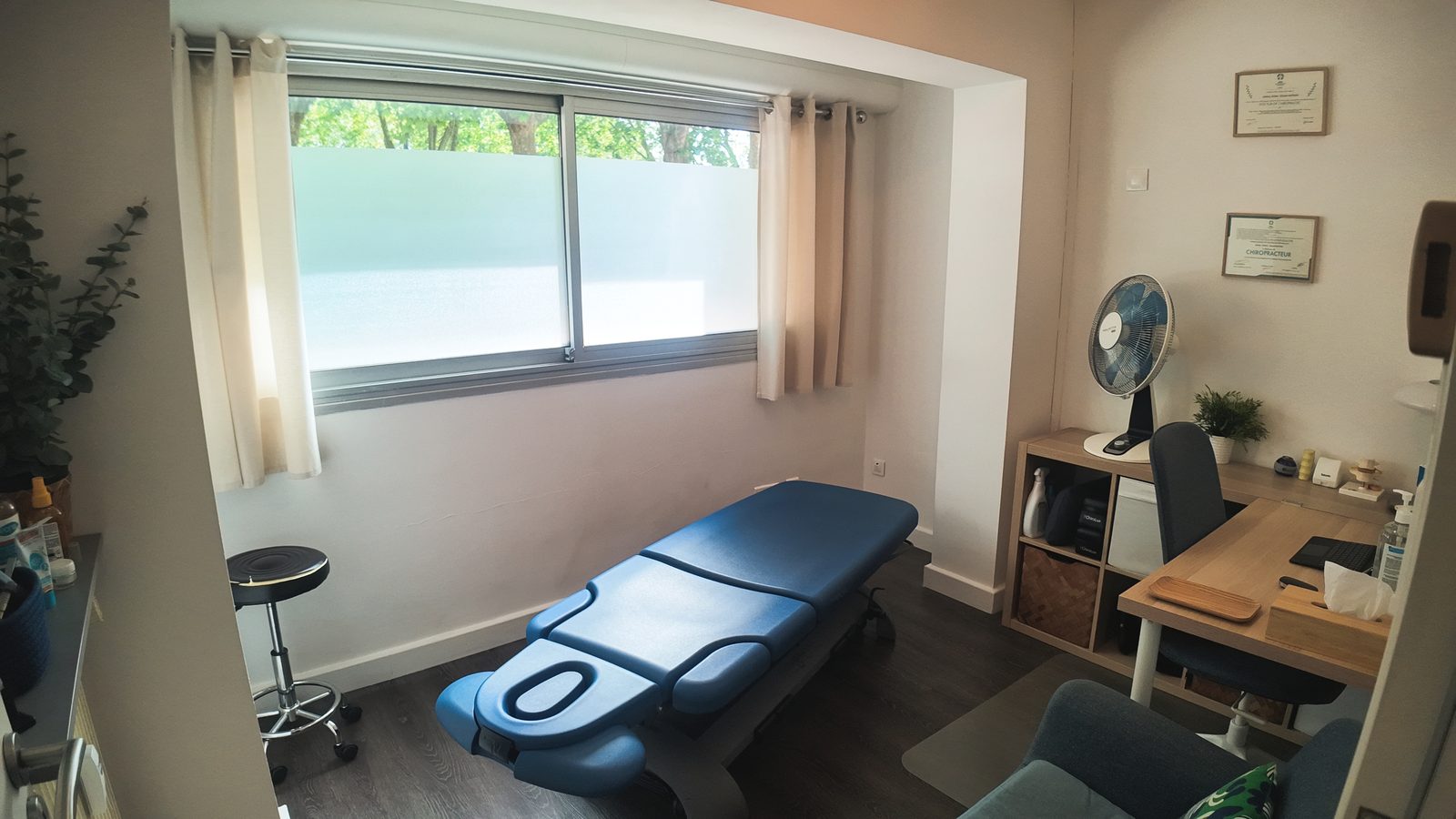 Salle de soin du cabinet de chiropraxie à Fontenay-sous-Bois